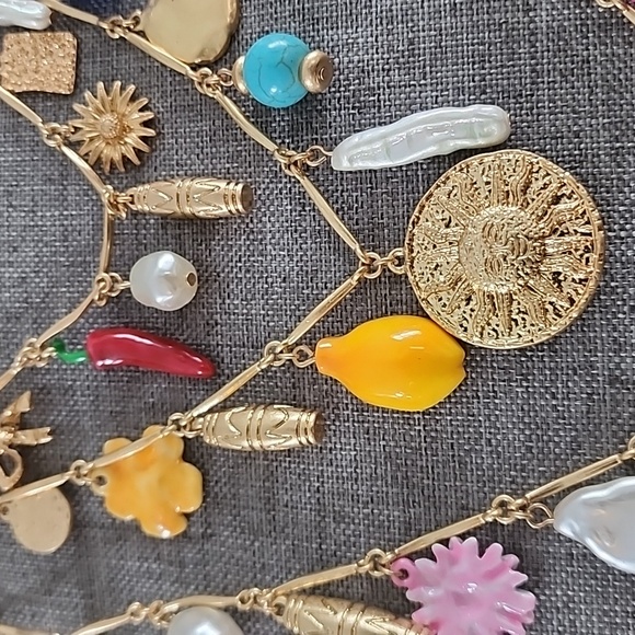 ZARA 3 Pack of Charm Necklaces - Picture 14 of 16